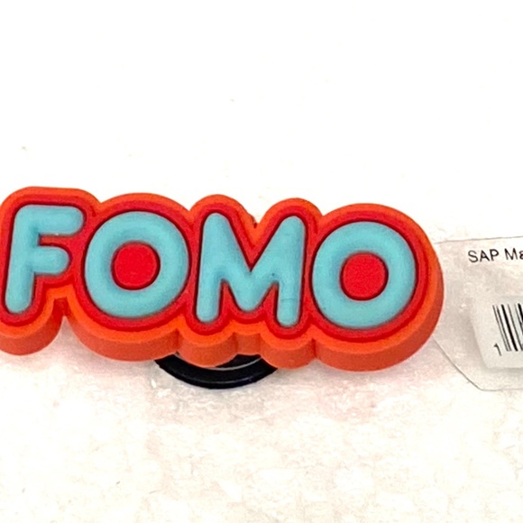 Crocs FOMO Jibbitz Charms - Picture 1 of 1